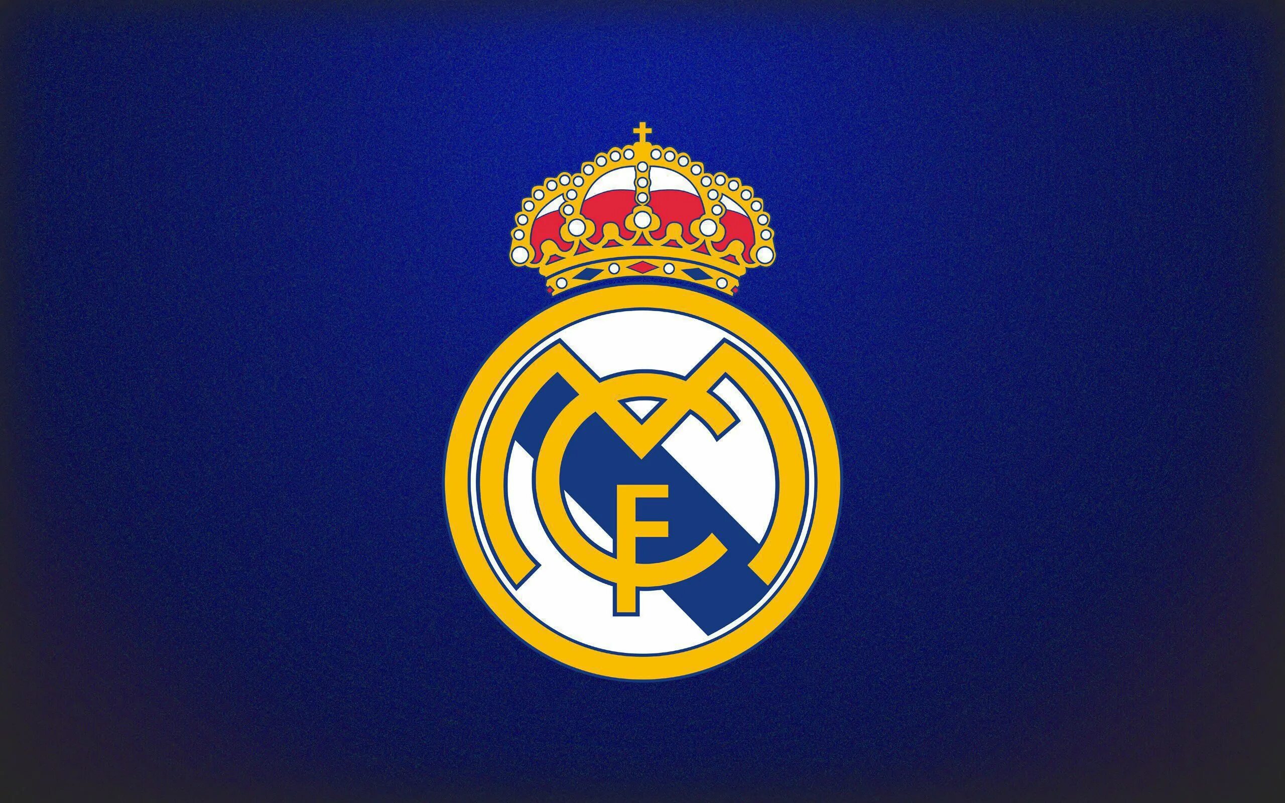 Как выглядит значок мадрид Real Madrid Fridge Magnet Logo