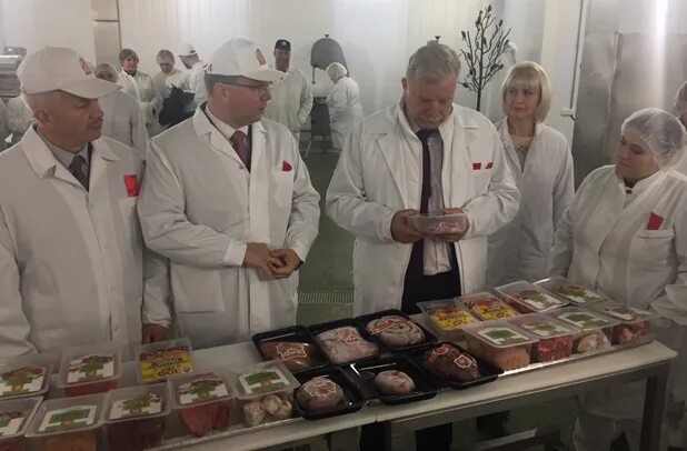 Гродненский мясокомбинат. Директор гродненского мясокомбината. Фирменные магазины мясокомбинатов. Гродно мясокомбинат. Гродно мясокомбинат.