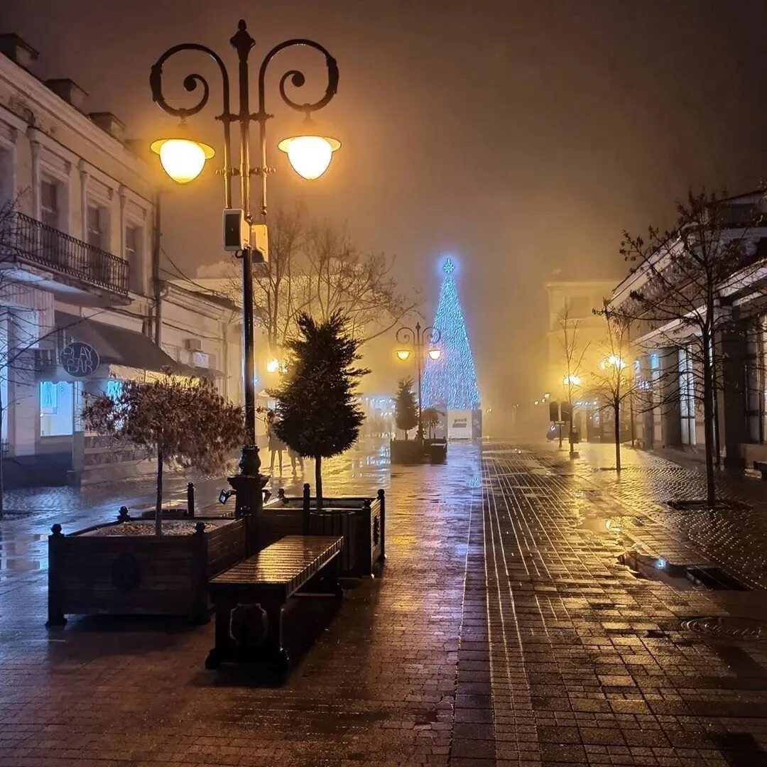 Сколько сейчас вечером