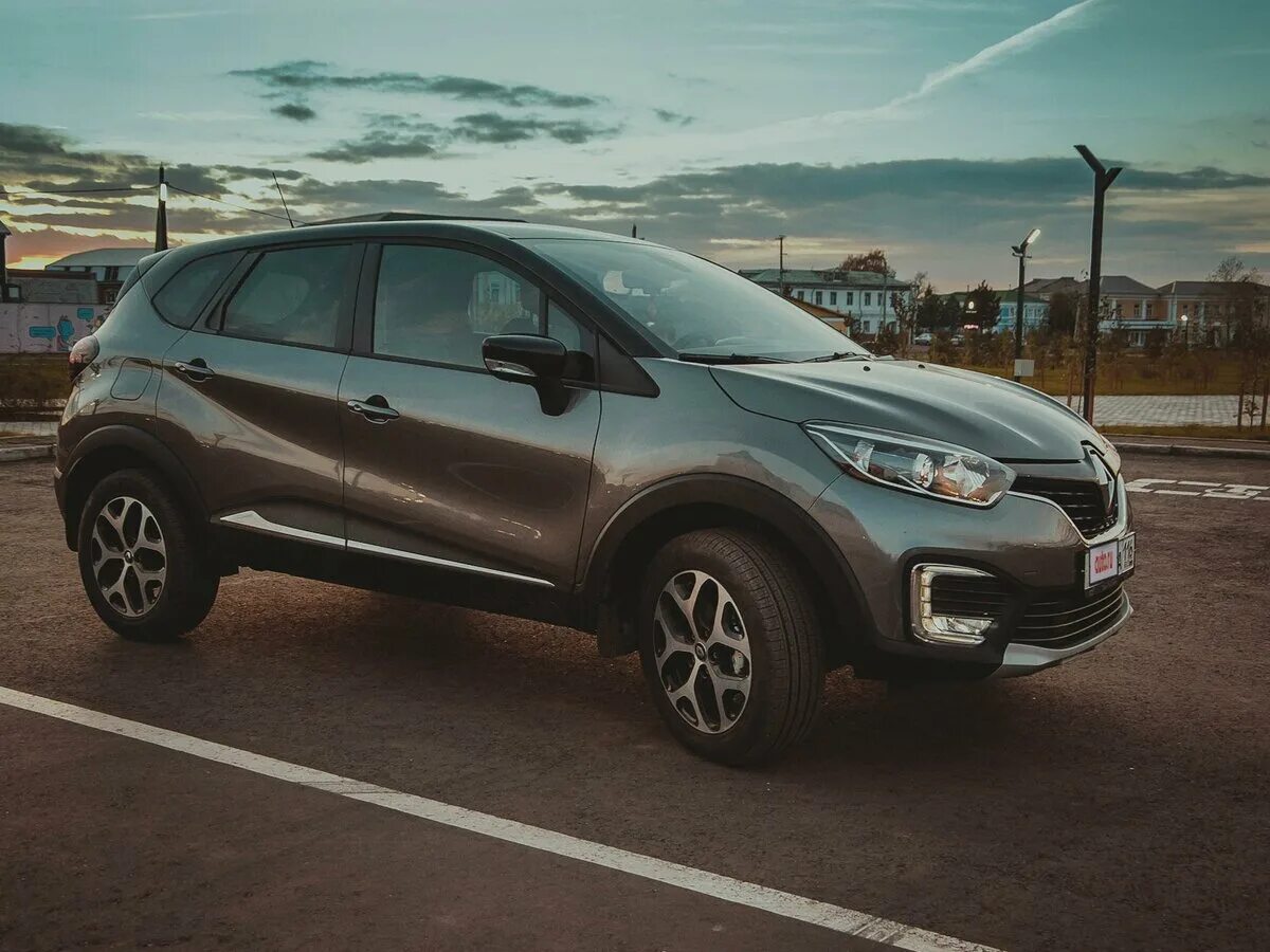 рено каптур 2022. рено каптур 2016. почему рено каптур. рено каптур 2021. рено каптур голубой.
