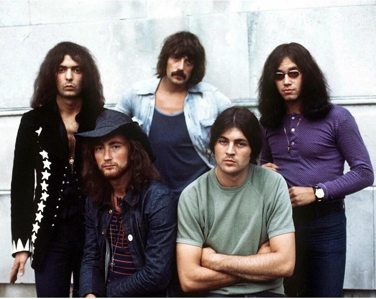 Состав дип пёрпл 1972. Роджер гловер deep purple. Deep purple состав группы. Группа deep purple 1970. Группа deep purple 1973.