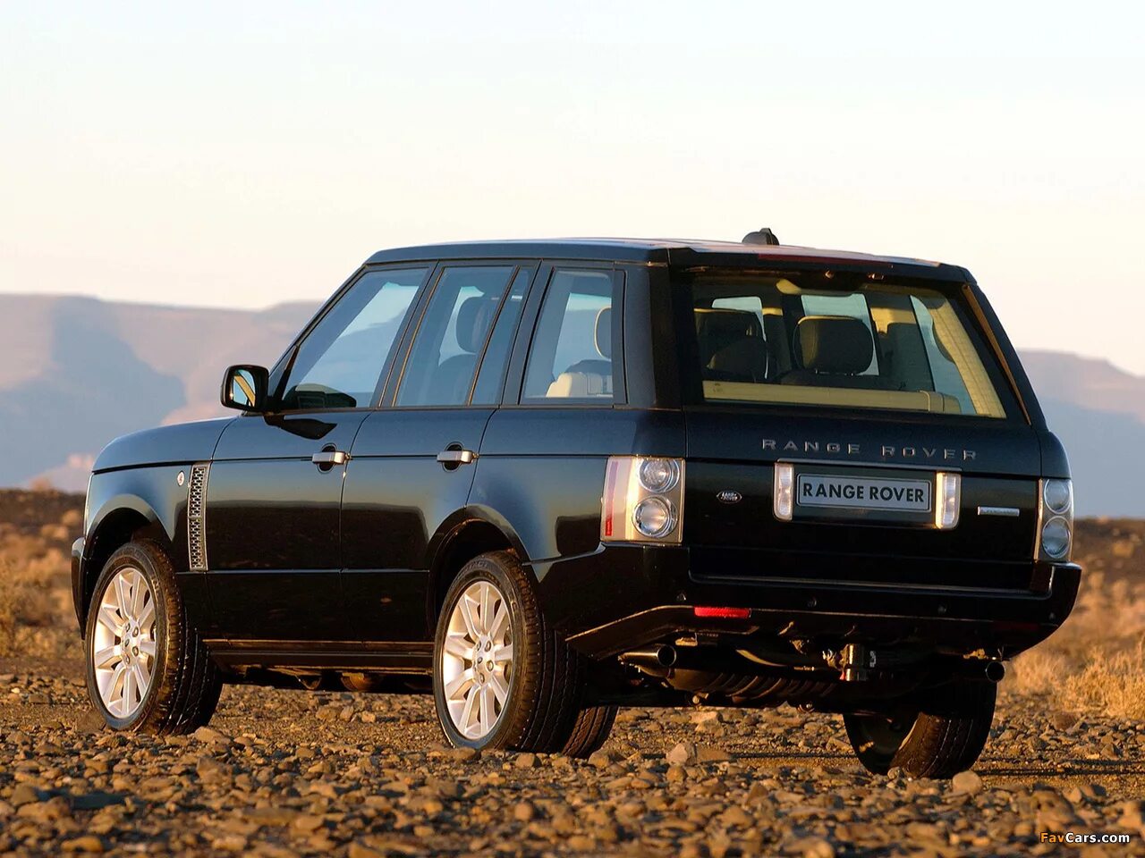 Range rover 4.4 l322. Range rover iii (l322). range rover l322 2005. рендж ровер вог 2005. range rover l322 4.4.