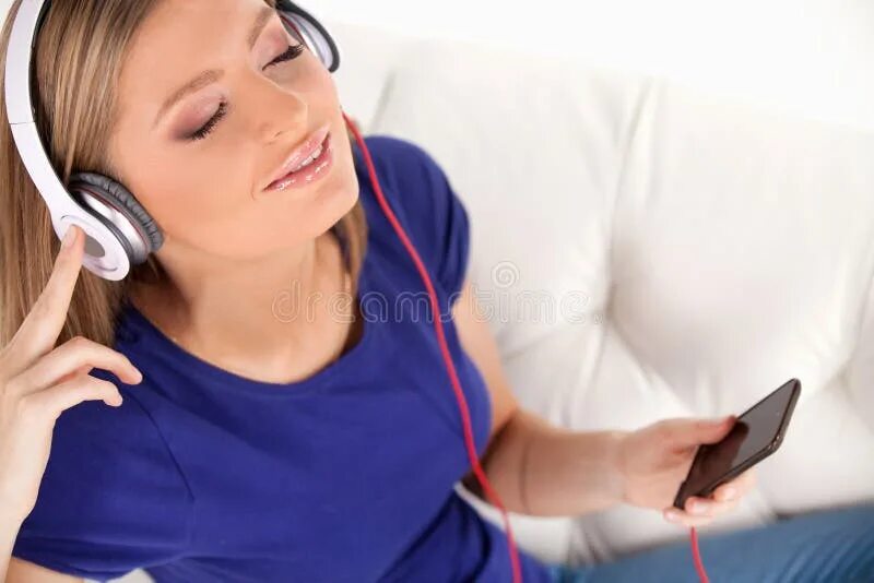 Full phone rang. Девушка разговаривает по телефону. Старый телефон. Listen the phone is ring. Song phone.
