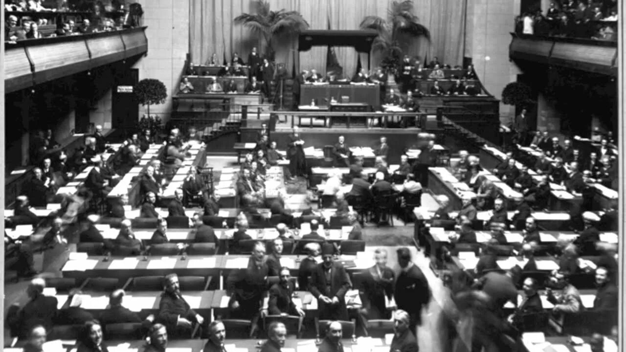Первое заседание лиги наций 1919. Структура лиги наций 1919. Проект лиги наций. Проект дворца лиги наций в женеве ле корбюзье. Проект лиги наций.