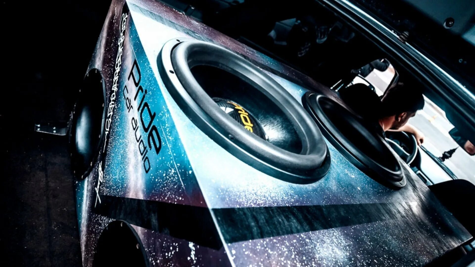 Автозвук low bass. Басс. Аватарка музыка басы. Alphard автозвук. Песни басы 4.