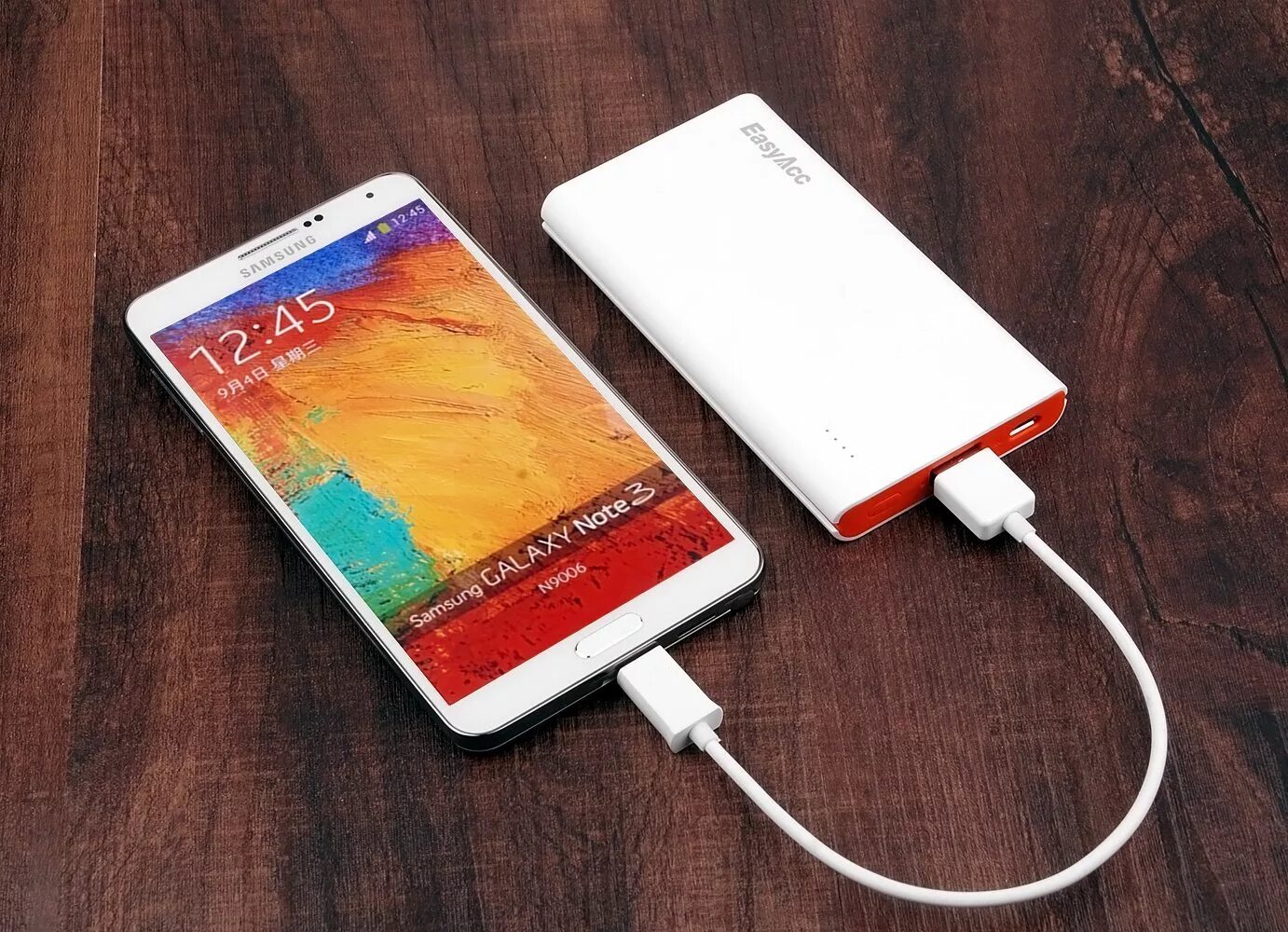 Надо на зарядку телефон. Юсб зарядка от Power Bank. Power Bank беспроводная зарядка. Power Bank с беспроводной зарядкой для iphone. Повер банк с беспроводной зарядкой Samsung.