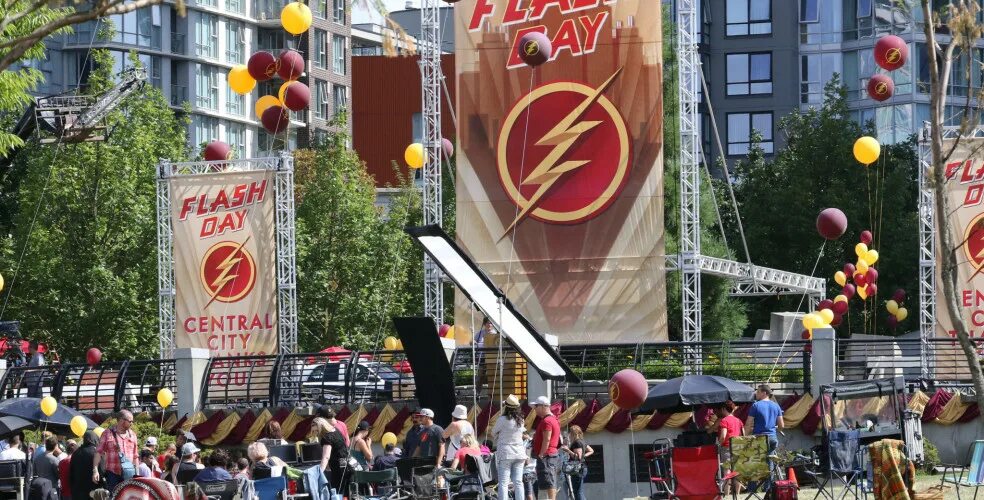 Flash day. Централ сити. централ сити dc. central city flash. флэш мэр централ сити.