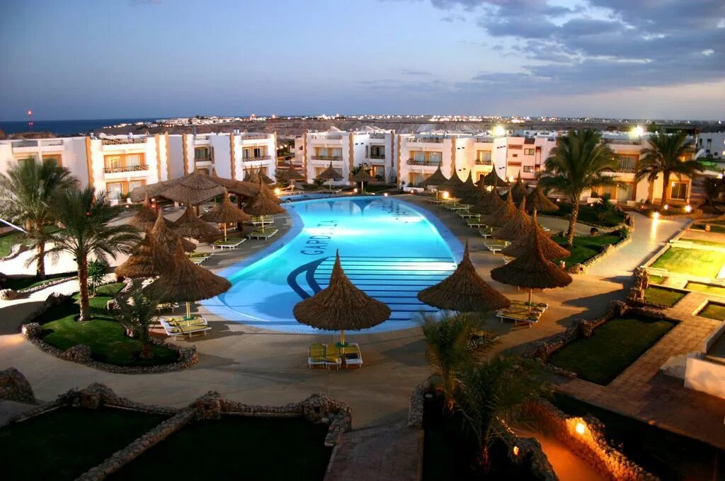 Шармель шейх египет. Континенталь шарм-эль-шейх 4. Sharm el sheikh hotels 4. Otium park amphoras blu resort. Sharm el sheikh hotels 4.