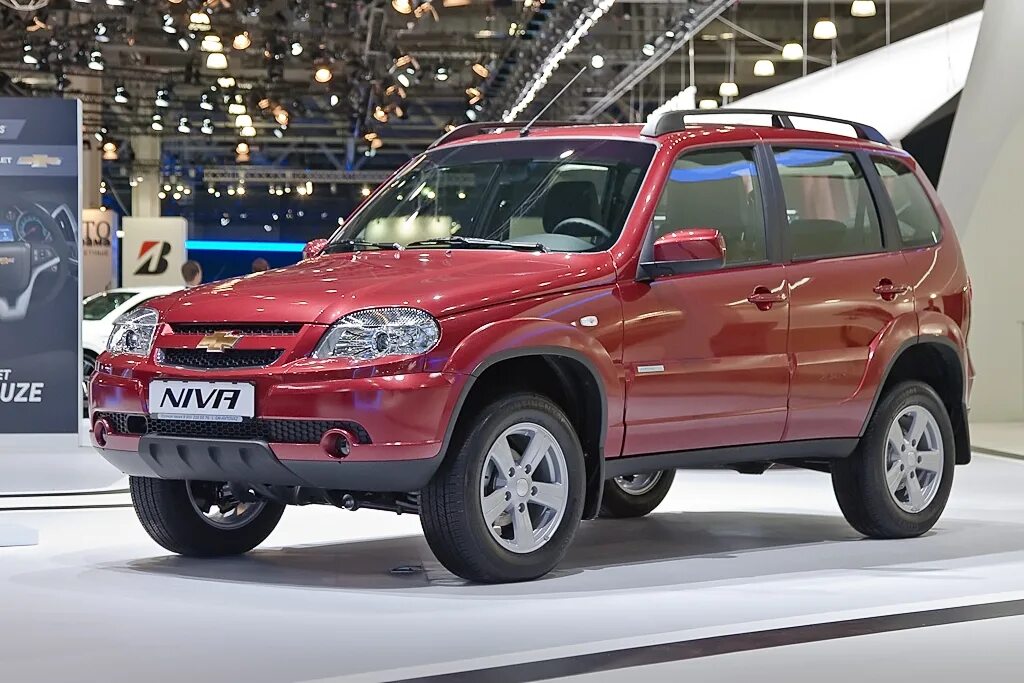 Нива шевроле 2018 год. Шевроле нива 2013 черный. Chevrolet niva 2020. Нива шевроле 2018 год. Шевроле нива 212300-55.
