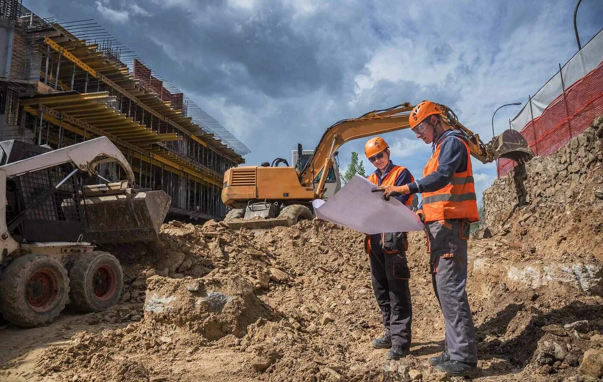 Geotechnical engineer. Geotechnical engineer