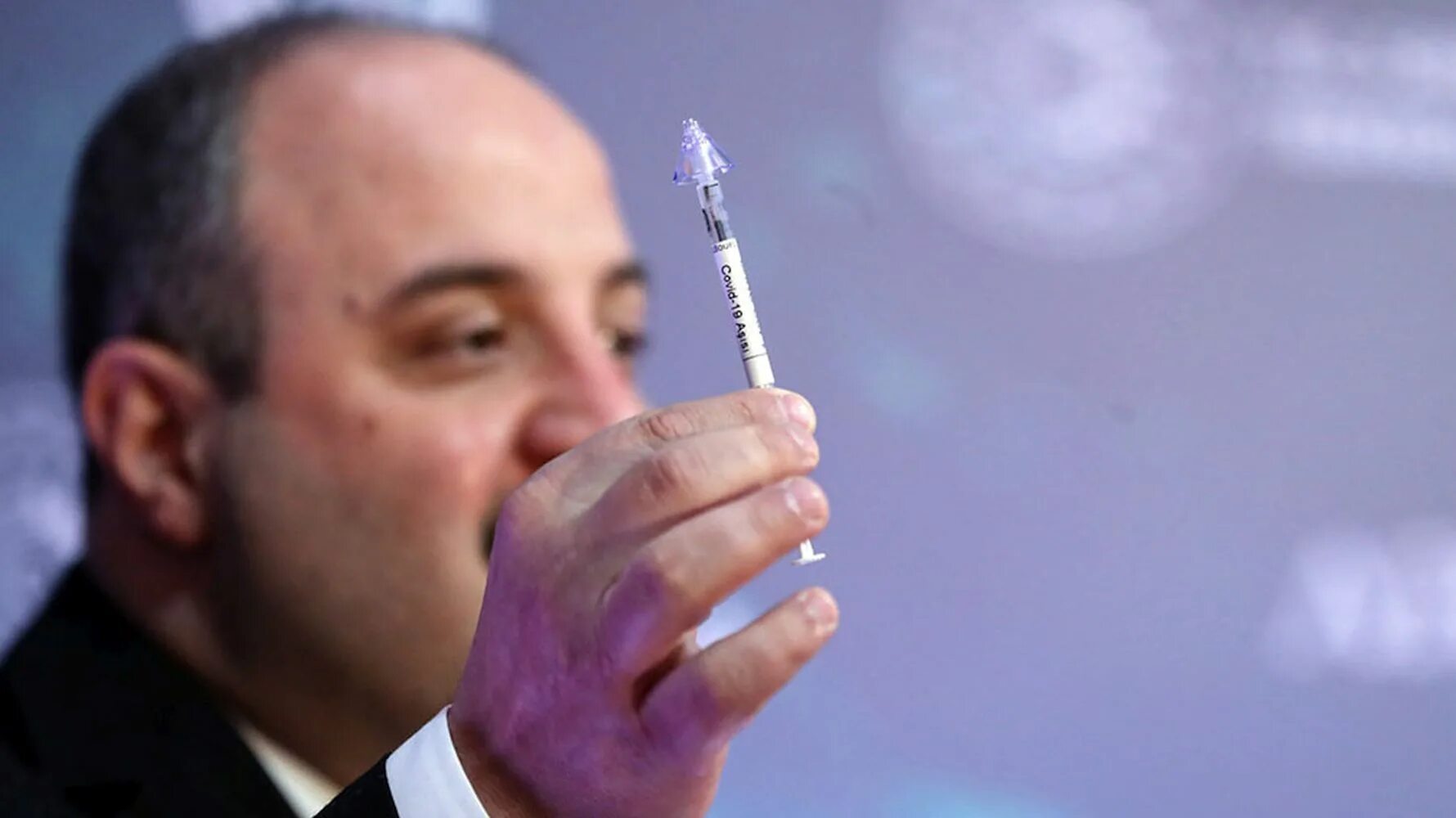 Вакцина спрей. Фото аэрозольная вакцина. Nanografi Turkey. Салнавак.