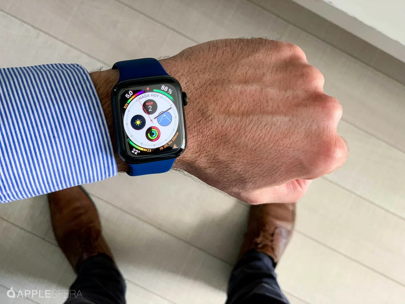 Часы apple watch se 44mm 2023. Apple watch se 44mm. Эппл вотч 2021. Apple watch se 2022 44mm. Эпл вотч 14.