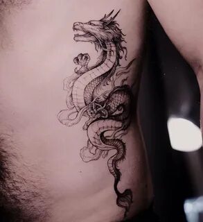 Тату дракон для девушек.
