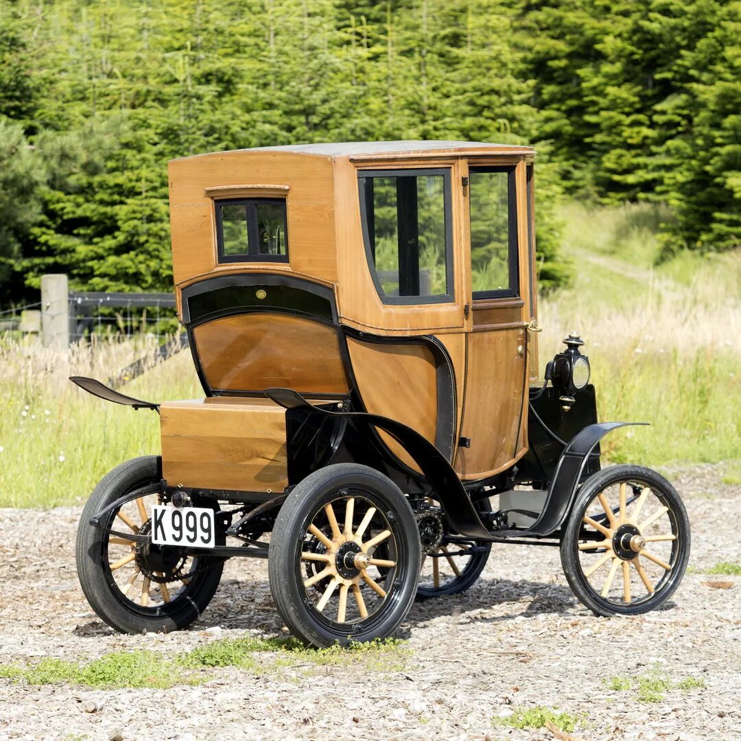 Какой был самый 1. Первый автомобиль 1806. Какой был самый 1. Кадиллак 1902 года. Какой был самый 1.