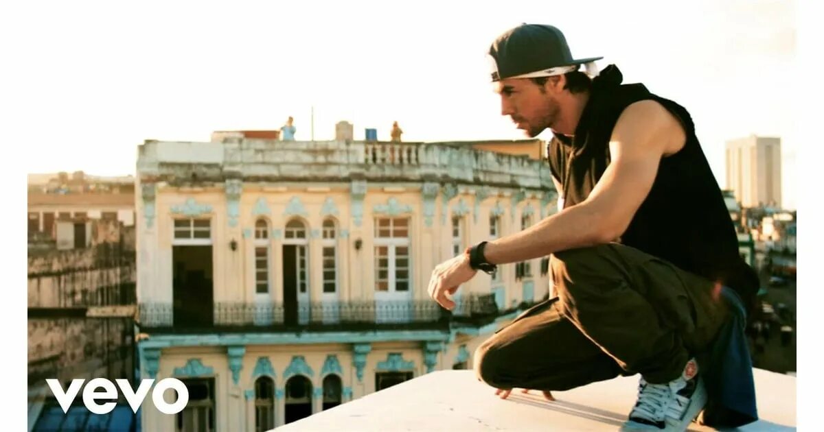 Enrique iglesias subeme radio. Энрике иглесиас subeme la radio. subeme la radio обложка. enrique_iglesias_-_subeme_la_radio_feat_descemer_bueno_zion_and_lennox_45705928. supreme radio iglesias.