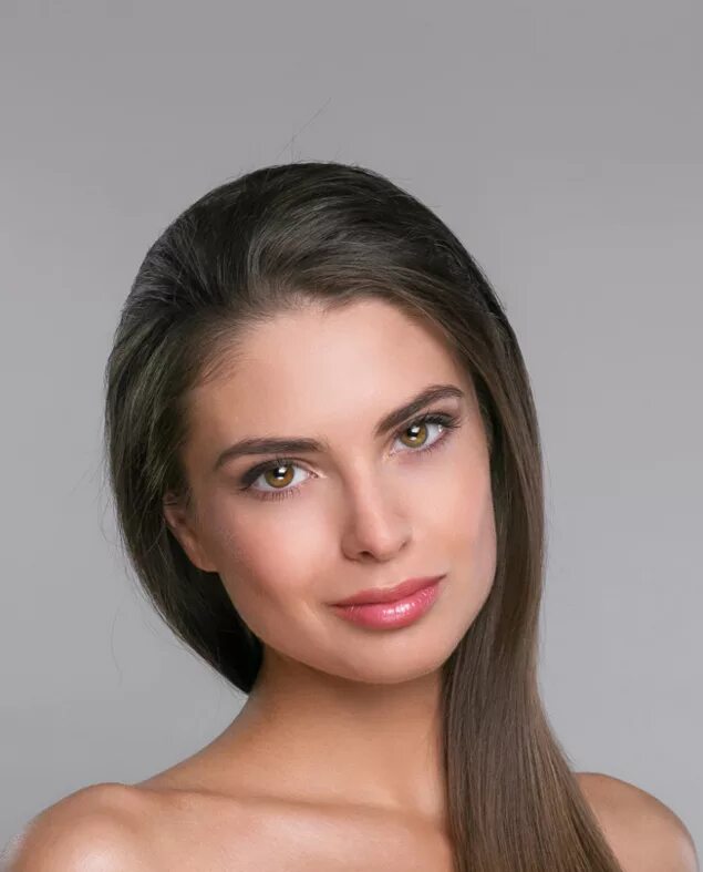 Девушки ро. Русская девушка в платке. Мисс ульяновск талия айбедуллина. Русские красавицы. Девушки ро.