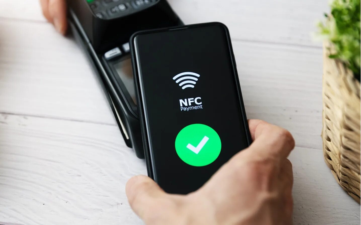 Типы nfc. Nfc. бесконтактная оплата nfc. nfc чип. оплата телефоном через nfc.
