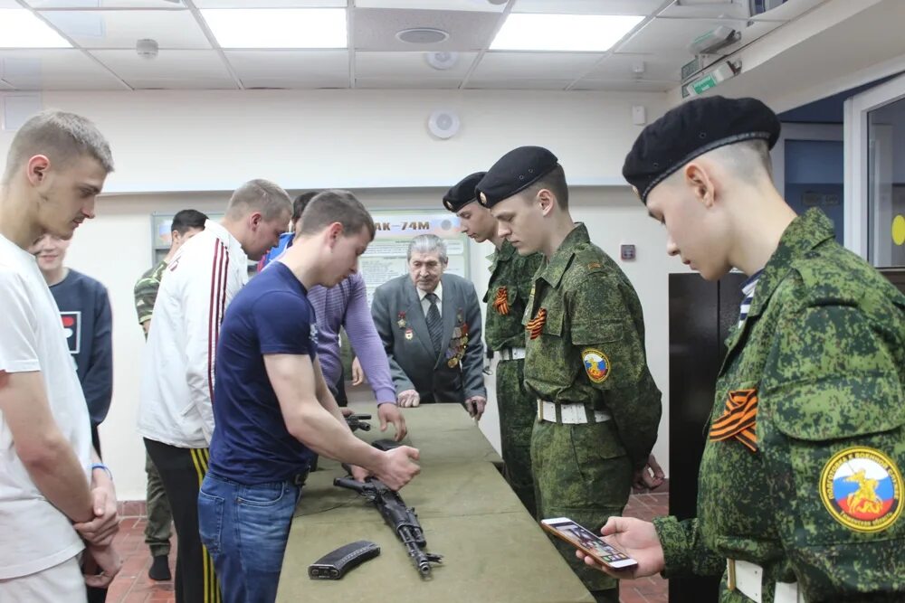 День призывника 2022. Воинский призыв. Срочник 2022. Призывники срочники 2022. Срочник 2022.