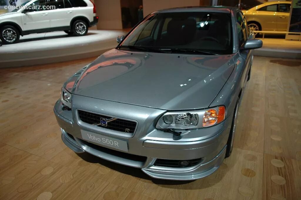 Volvo s60 r 2006. Бампер Вольво s60r. Передний бампер s60r Volvo.