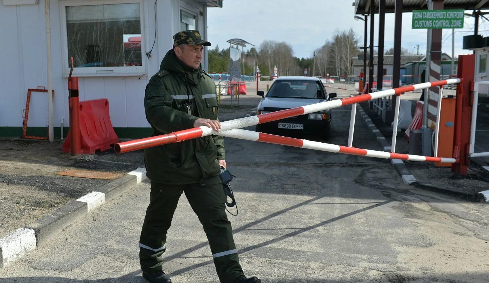 Российско-белорусская граница. Белорусско-украинская граница. Граница Белоруссии и Украины. Российско-украинская граница.