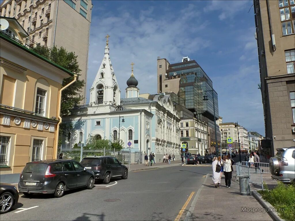 успенская церковь газетный переулок. церковь успения пресвятой богородицы на успенском вражке, москва. храм успения пресвятой богородицы на успенском вражке газетный пер 15. храм успения пресвятой богородицы цао. храм успения в газетном переулке.
