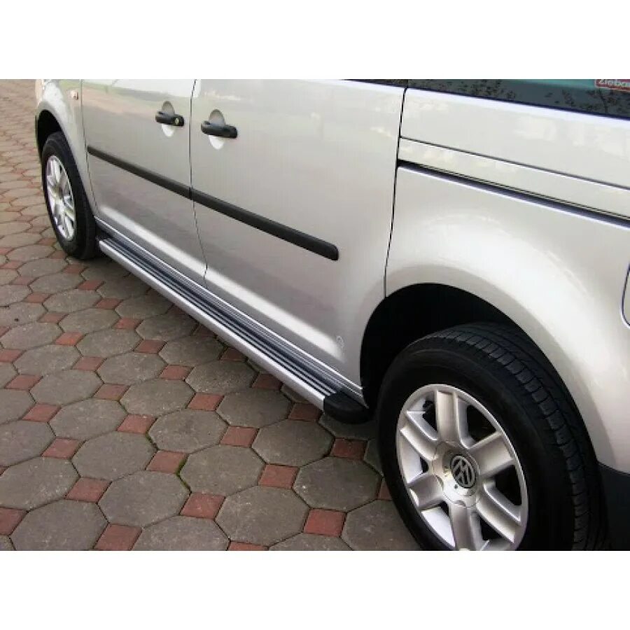 Пороги для volkswagen caddy. Пороги кадди. Пороги для volkswagen caddy. Пороги фольксваген кадди. Накладки на пороги фольксваген кадди макси 3.