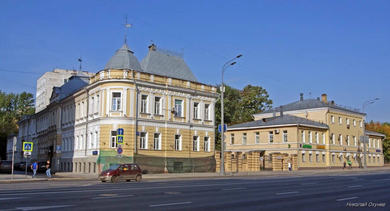 Национальный центр гельмгольца медицинский исследовательский. Москва Садовая-Черногрязская 14/19 больница. Институт глазных болезней им Гельмгольца. Клиника Гельмгольца в Москве. Глазная клиника Москва Садовая Черногрязская.