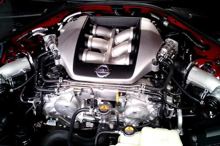 Nissan gtr r35 nismo двигатель. Nissan gtr r35 nismo engine. Мотор гтр 35. Gtr 35 двигатель. Nissan gtr r35 engine.
