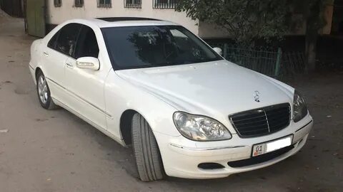 Мерседес 220 2000 года