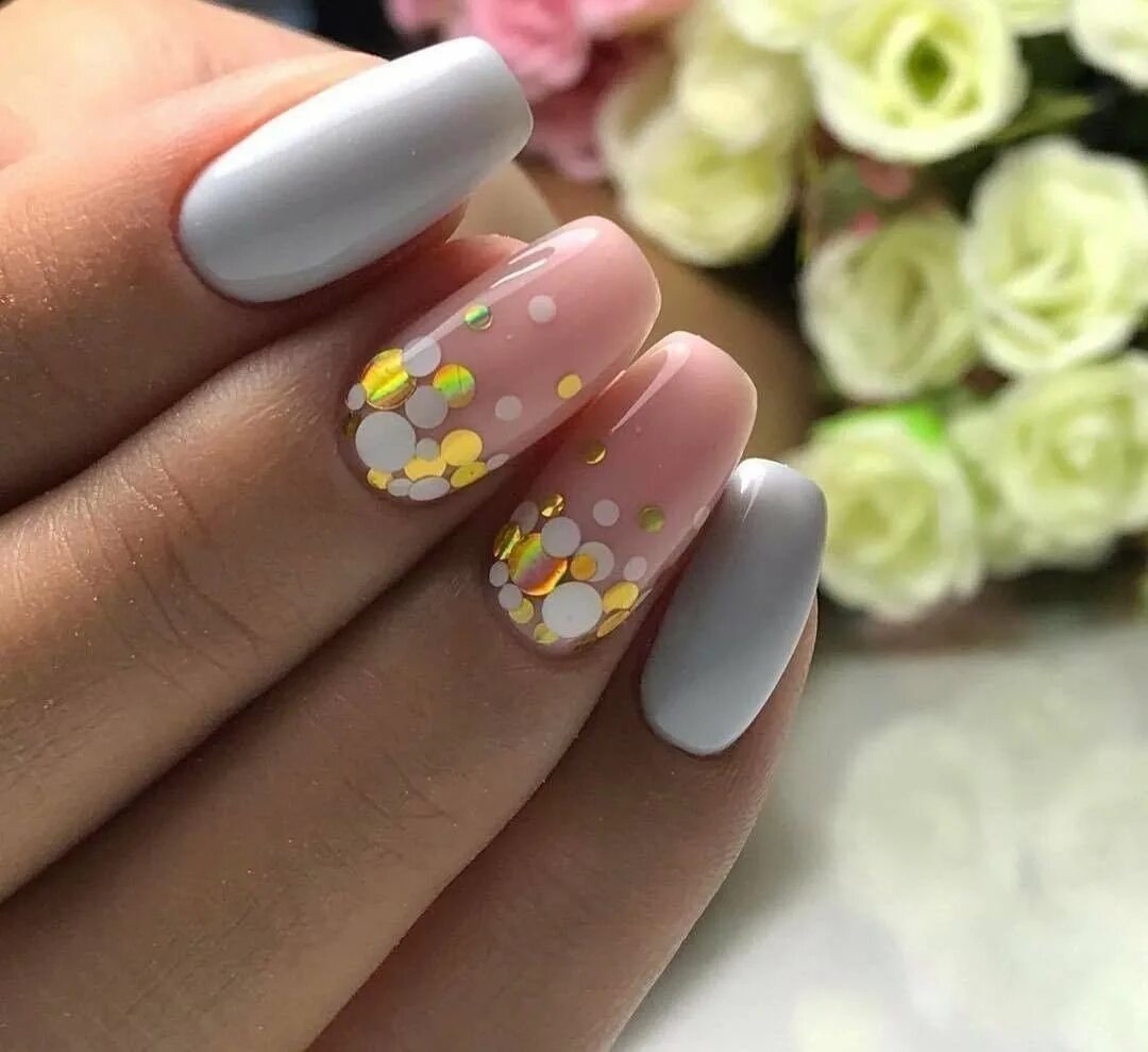 красивый яркий весенний маникюр на длинные ногти. сиреневый френч на миндалевидных ногтях. весенний маникюр на длинные ногти 2024. летний маникюр сиреневый. весенний маникюр на длинные ногти 2024.