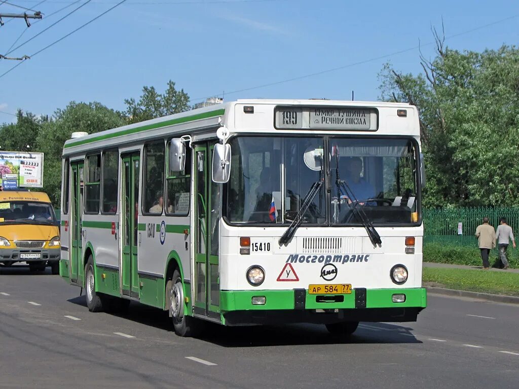 Автобус 199 спб. 199 автобус маршрут москва. 197 автобус мытищи. Лиаз-6212 автобус. Автобус 419 мытищи медведково.