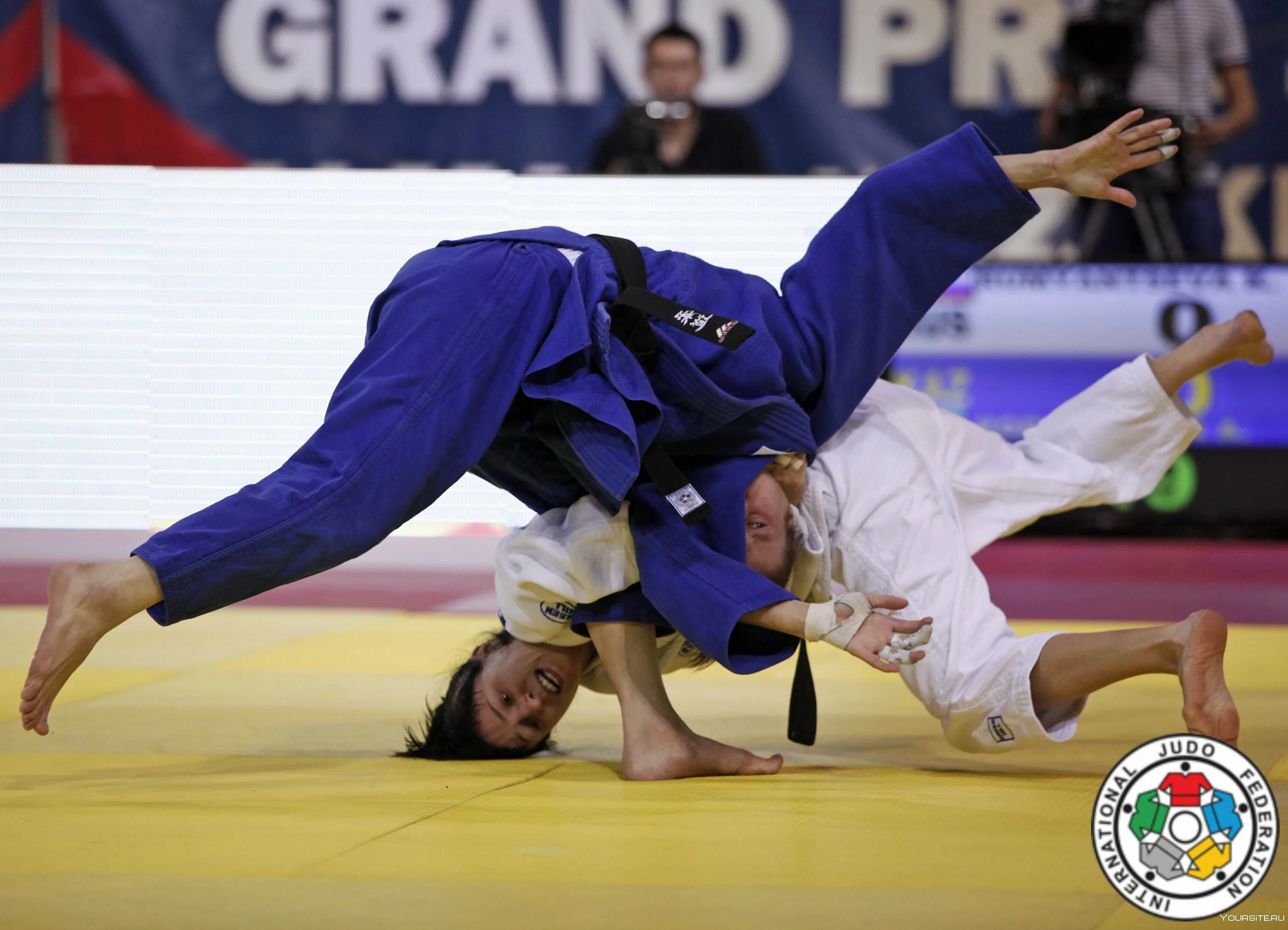 Лучший тренер дзюдо. Открытки с днём тренера по дзюдо. Лучший тренер дзюдо. Путин владимир владимирович в кимоно. Абрек нагучев.