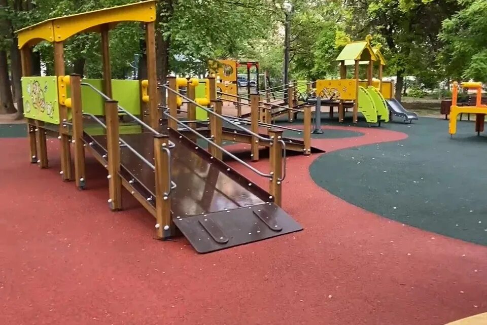 Построят игровую площадку