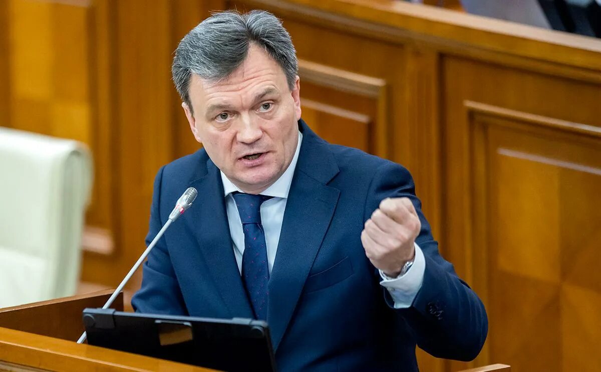 Министры молдовы. Дорин павлович речан. правительство молдовы дорин речан. речан министр молдовы. премьер министр молдавии 2025.