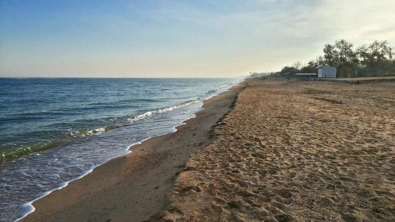 Приморско ахтарск море пляж. Шабельское азовское море пляж. азовское море приморско-ахтарск. приморско-ахтарск море. приморско-ахтарск пляж.
