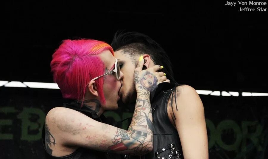 Джей монро. Джеффри стар и энди бирсак. Джей вон монро 2020. Индика монро. Джей монро.