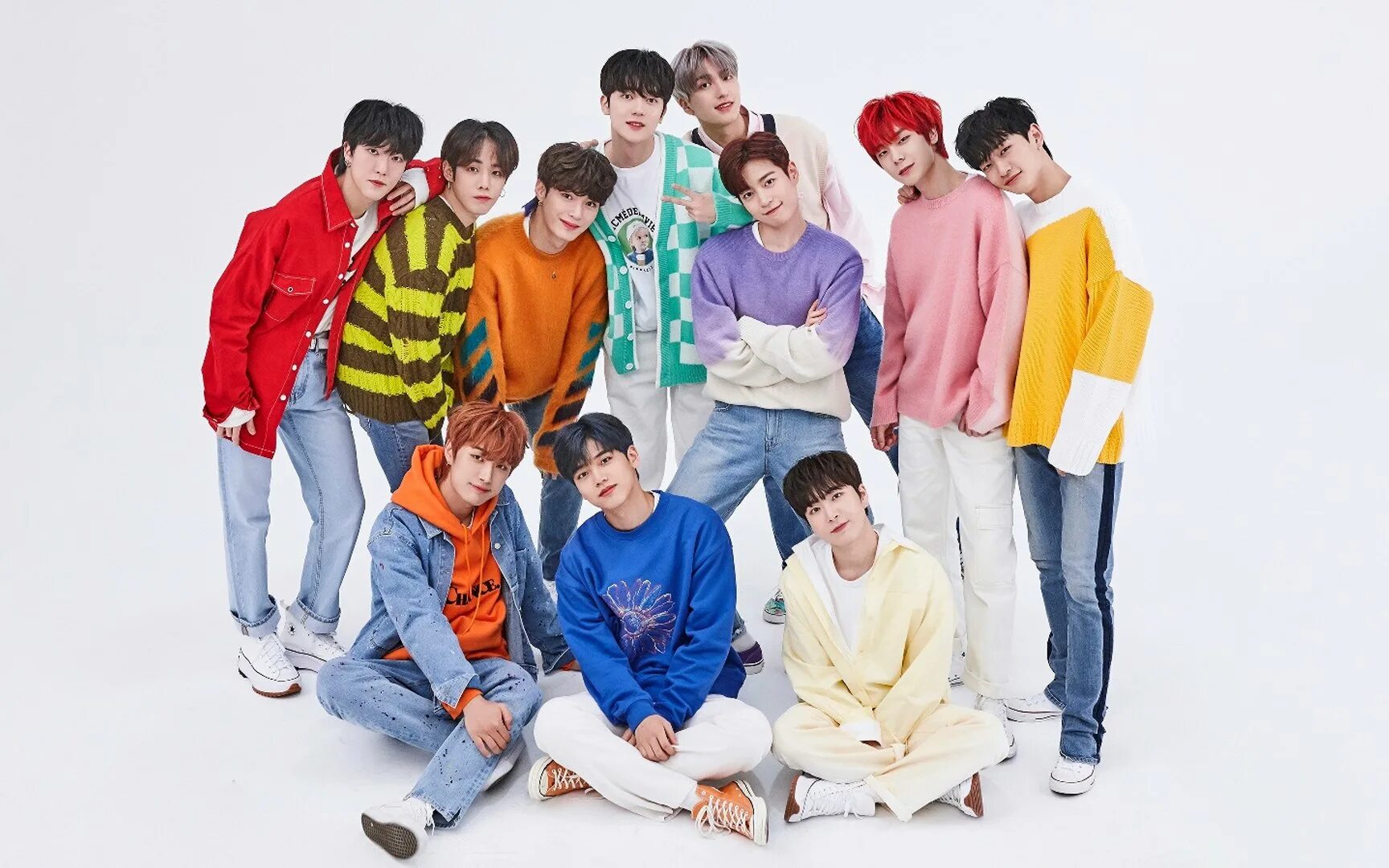 Omega x группа участники. Омега х кпоп. Omega x kpop группа участники. Группа десяти. Русский синтипоп.