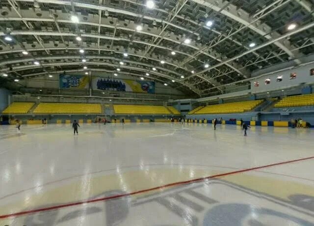 Каток ульяновск расписание. Волга-спорт-Арена Ульяновск. Волга спорт Арена. Волга спорт Арена каток. Спорт Арена Ульяновск.