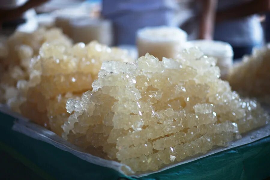 Набат сахар. Узбекский сахар нават. Кристаллизованный сахар в узбекистане. Сахар нават, узбекистан. Нават виноградный сахар.