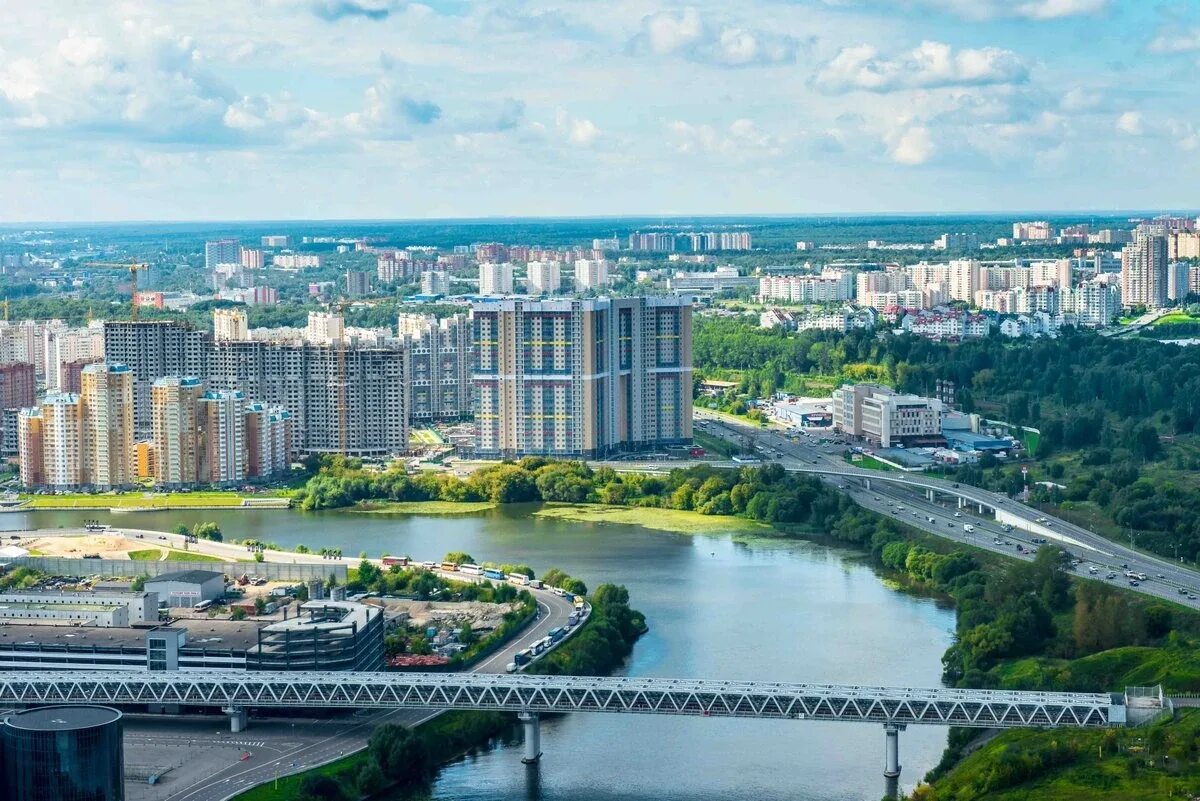 Красногорск московская сегодня. Павшинская Пойма Спасский мост. Павшинская Пойма Красногорск. Павшинская Пойма ЖК Спасский мост. Спасский мост Москва.