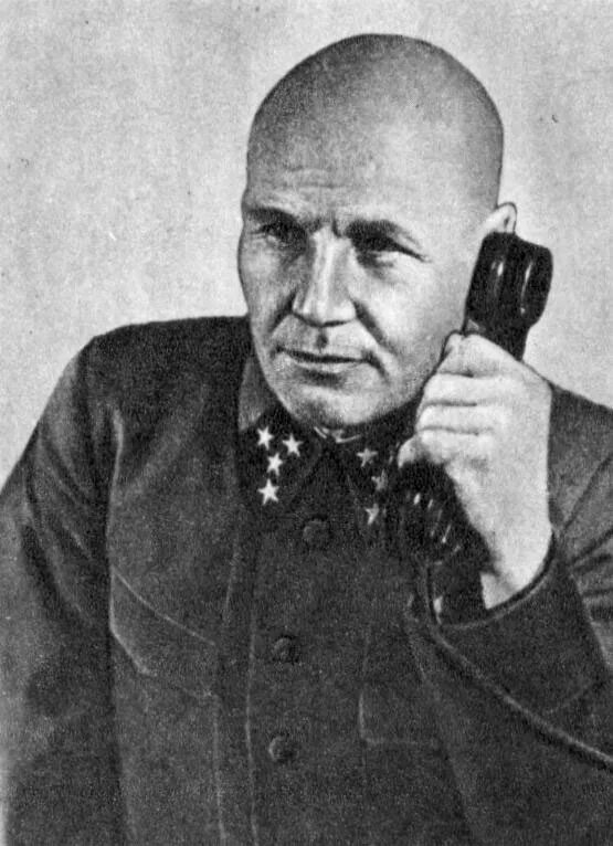 Конев командующий фронтом. Конев командующий фронтом