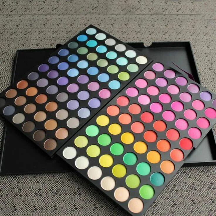 Палетка теней улыбка радуги. Палитра теней. Eyeshadow palette тени. Цветная палетка теней. Miss rose палетка теней.