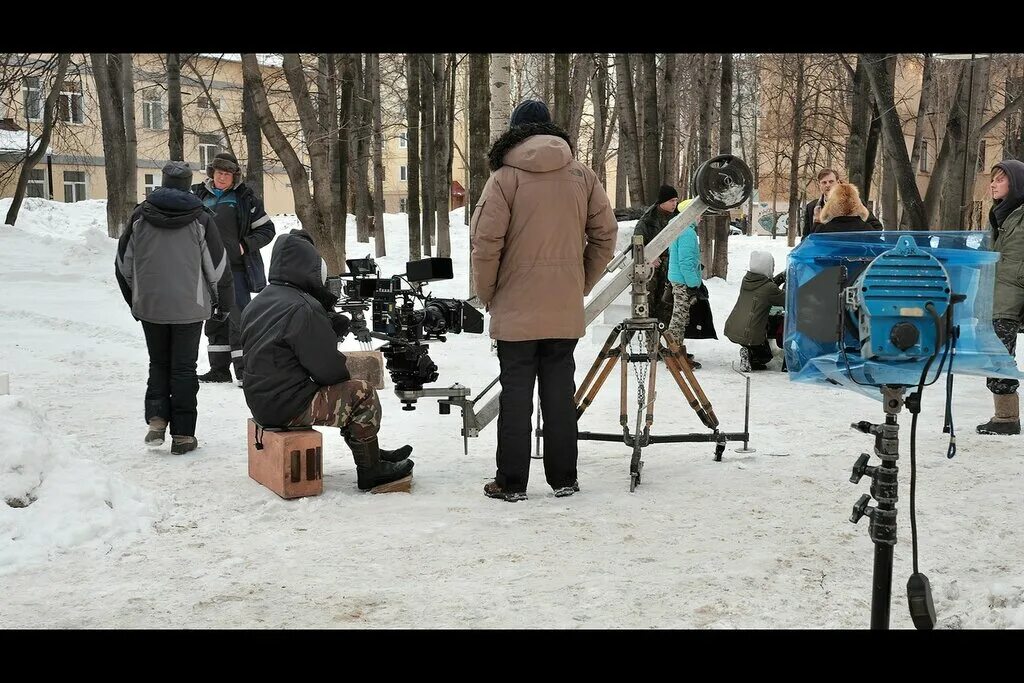 В какой деревне снимали отчий берег. Отчий берег сериал. отчий берег кадры со съемок. отчий берег сериал место съемок. где снимали сериал отчий берег.