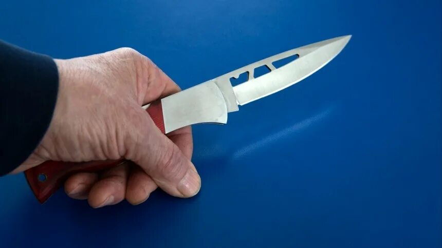 Четверо ножей. Нож мобилизованного. Восьмерка ножом.