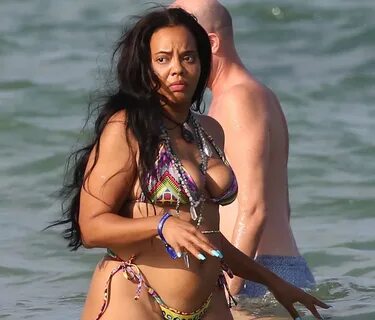Angela Simmons boobs - FHDCELEBS - Latest Celebrity Pictures.