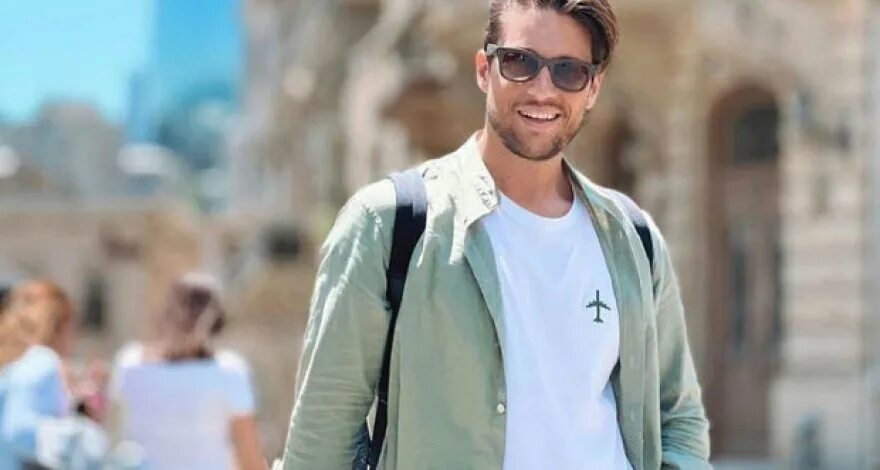 Мариано ди вайо. Блоггер итальянец. Блоггер итальянец. Фабио аттаназио. Итальянец музыкант блогер инстаграм.