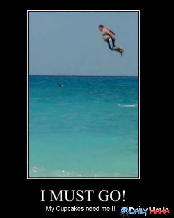 Футболка the nightmare must go on. I must go. I mustn t go. Футболка mountains are calling. Must go memes.