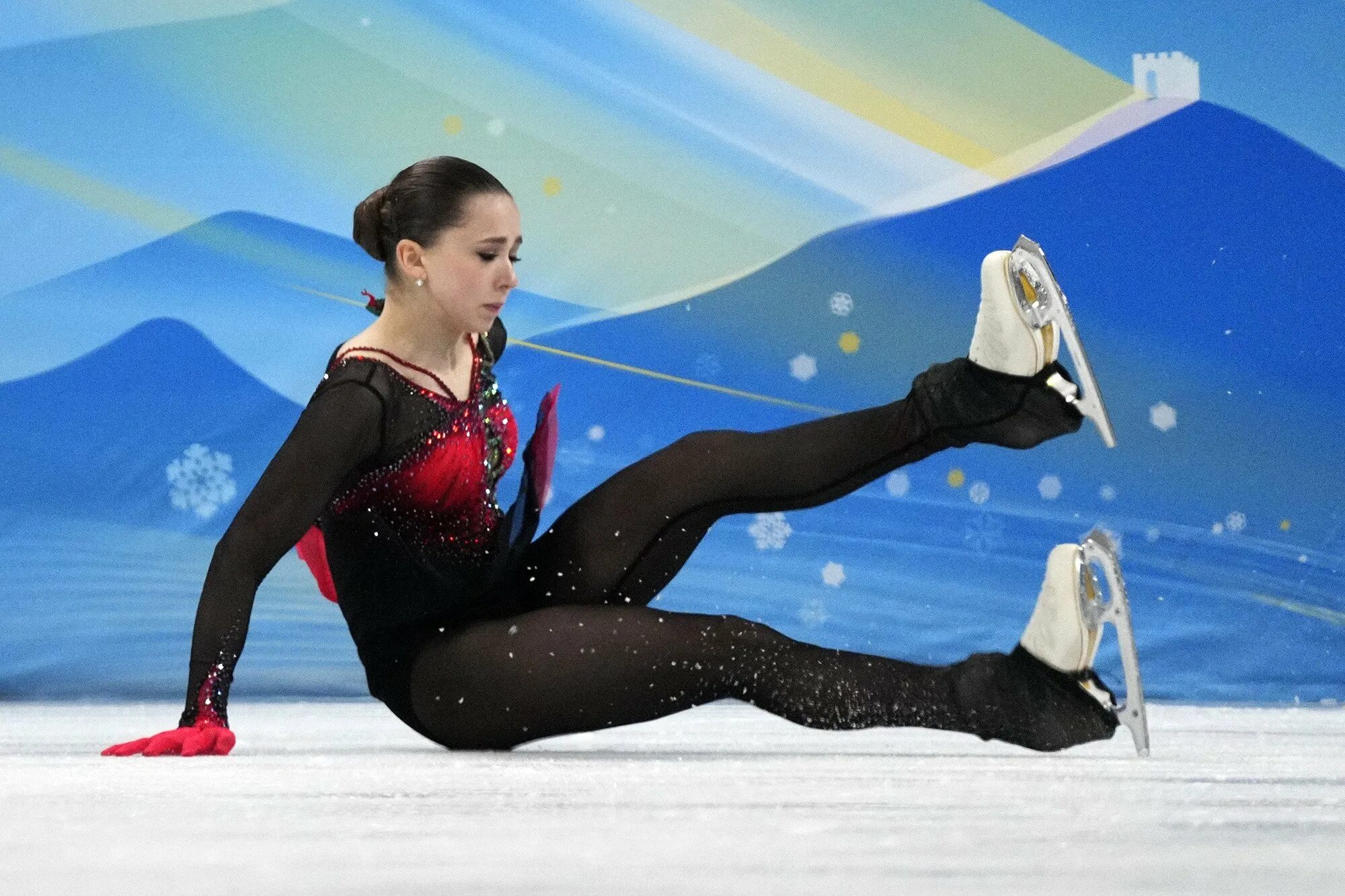 Выступление камиллы валиевой сегодня. Камила валиева фигурное катание 2022. Камила валиева фигурное катание 2022. Камила валиева фигурное катание 2022. Фигурное катание женщины результат.