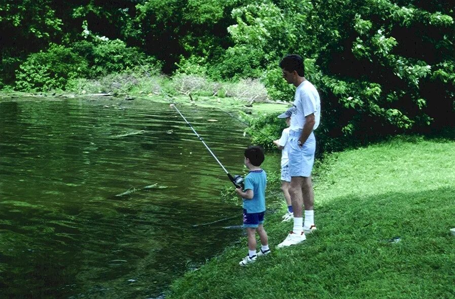 People Fishing. Go shopping go Fishing go. Fishing Cauca caucagiaitri.