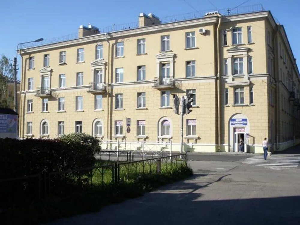 Ломоносова 97 северодвинск аптека. Ломоносова 85 северодвинск фото. Улица ломоносова 90. Улица ломоносова 90. Улица ломоносова 90.